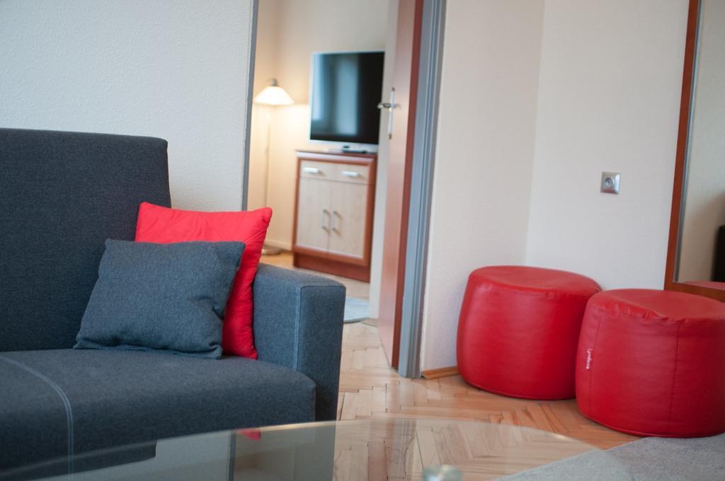 Hotel Komes Skarżysko-Kamienna Kültér fotó